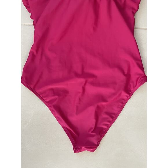 Cupshe Swim One Piece Swimsuit Ruffled Ruched Swimwear - Picture 9 of 12
